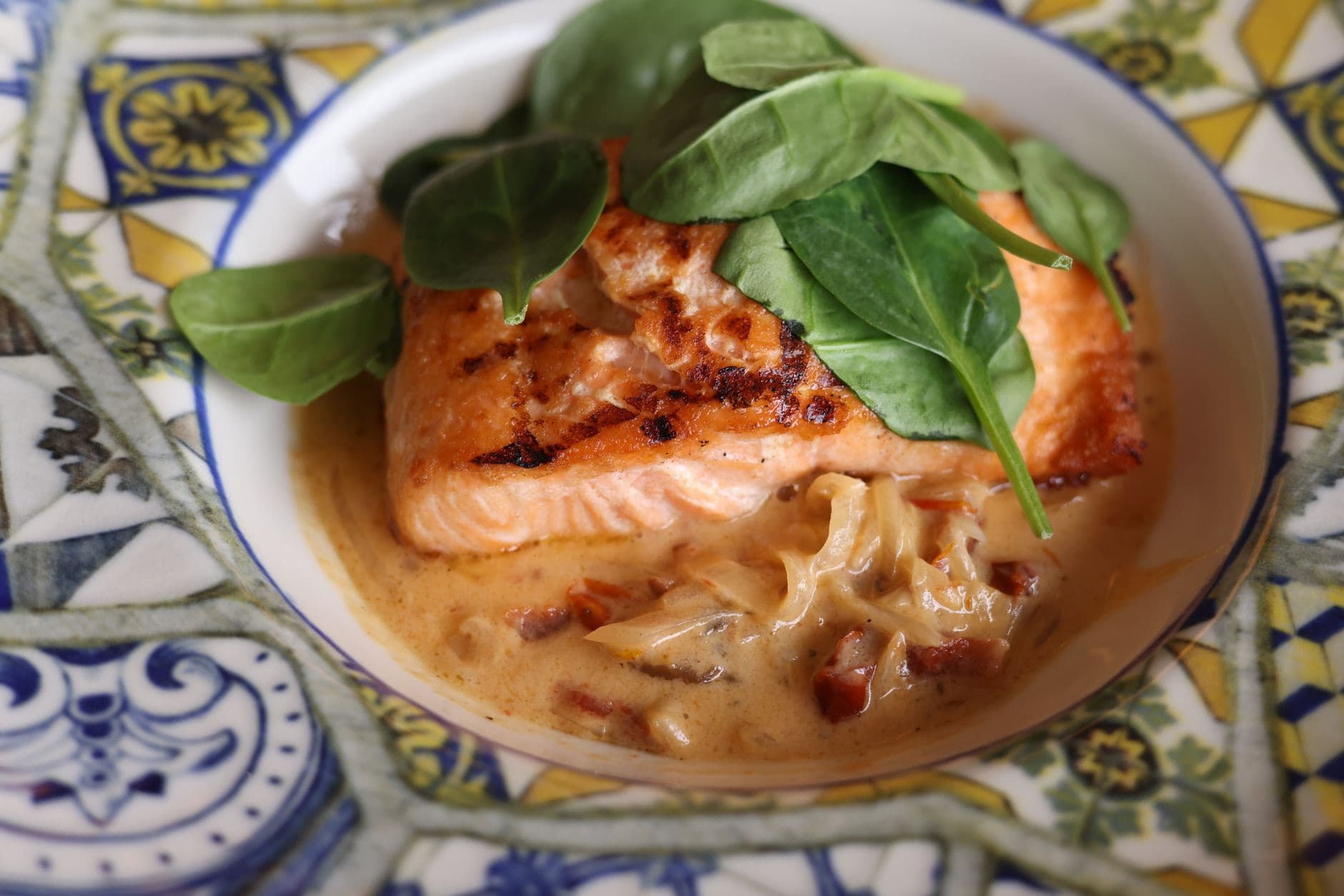 Salmon Potato Spinach Traybake