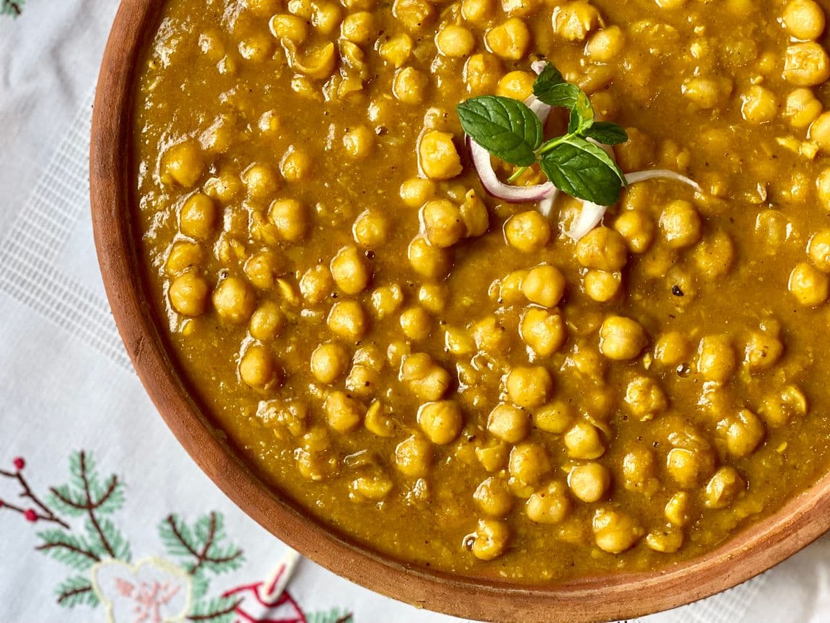 Chana masala chickpea curry, as a serving illustration