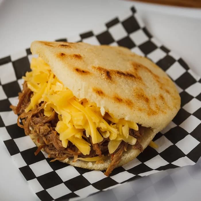 Arepa pelua prepared and served as the finished dish