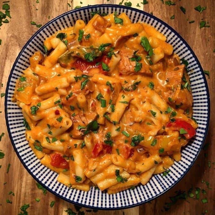 Chicken Fajita Mac and Cheese prepared and served as the finished dish