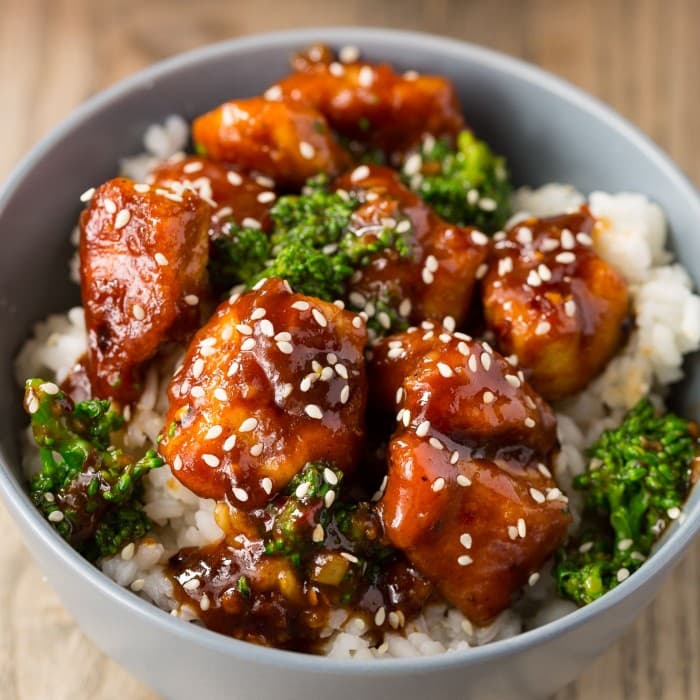General Tsos Chicken prepared and served as the finished dish