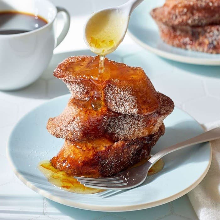 Torrijas prepared and served as the finished dish