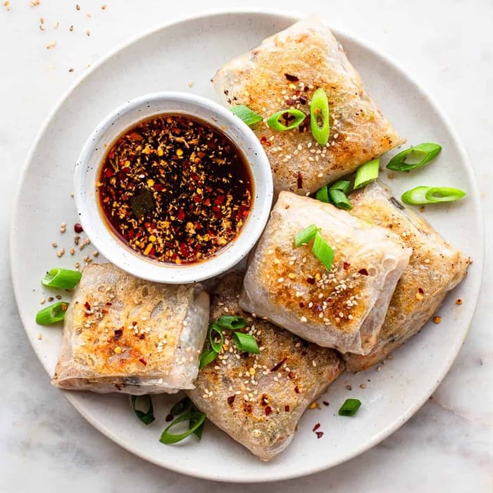Rice paper dumplings prepared and served as the finished dish